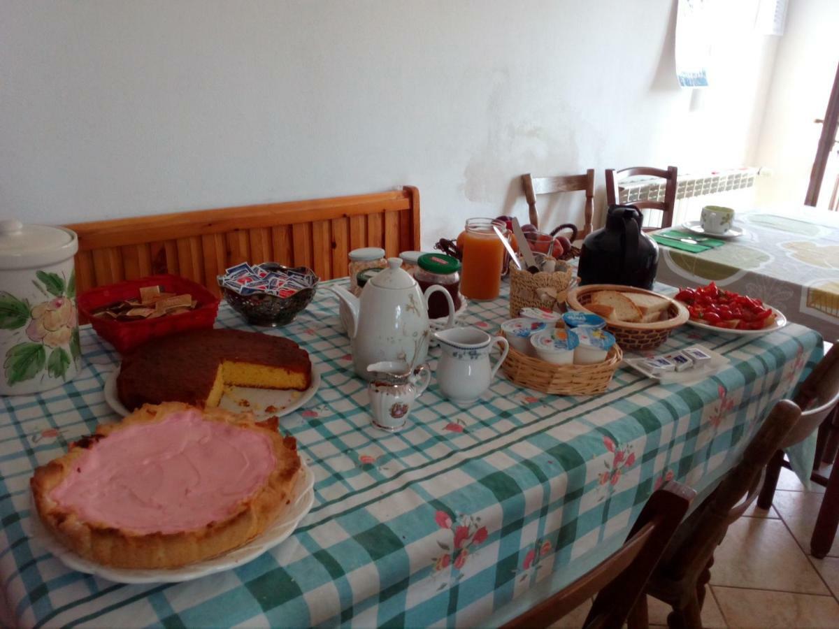 Agriturismo Tinti Montiano  Zewnętrze zdjęcie